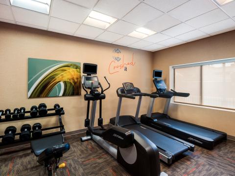 Fitness center at Sonesta Select Dallas Richardson.