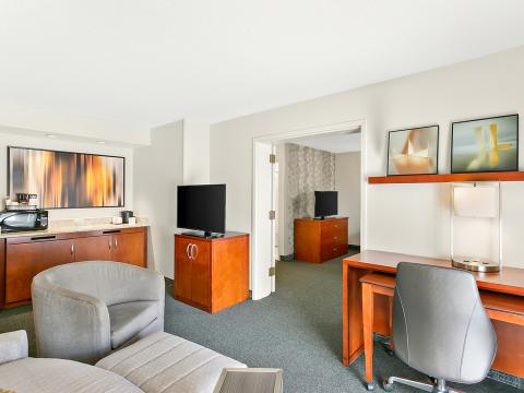 A king suite at the Sonesta Select Greenbelt College Park hotel.