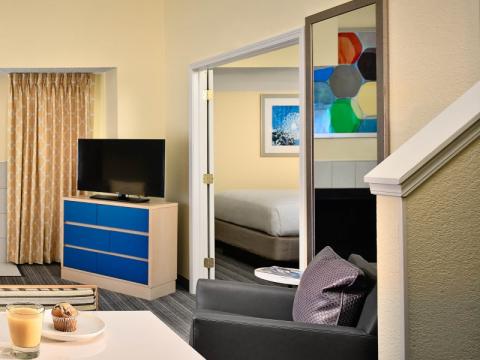 Sonesta ES Suites Tucson - 2 Bedroom Loft